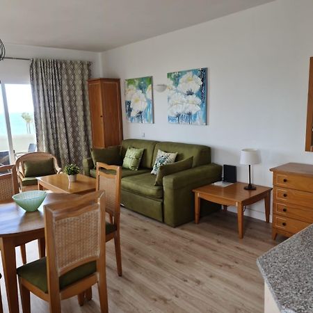 Benalbeach Sea Front Benalmadena Luaran gambar