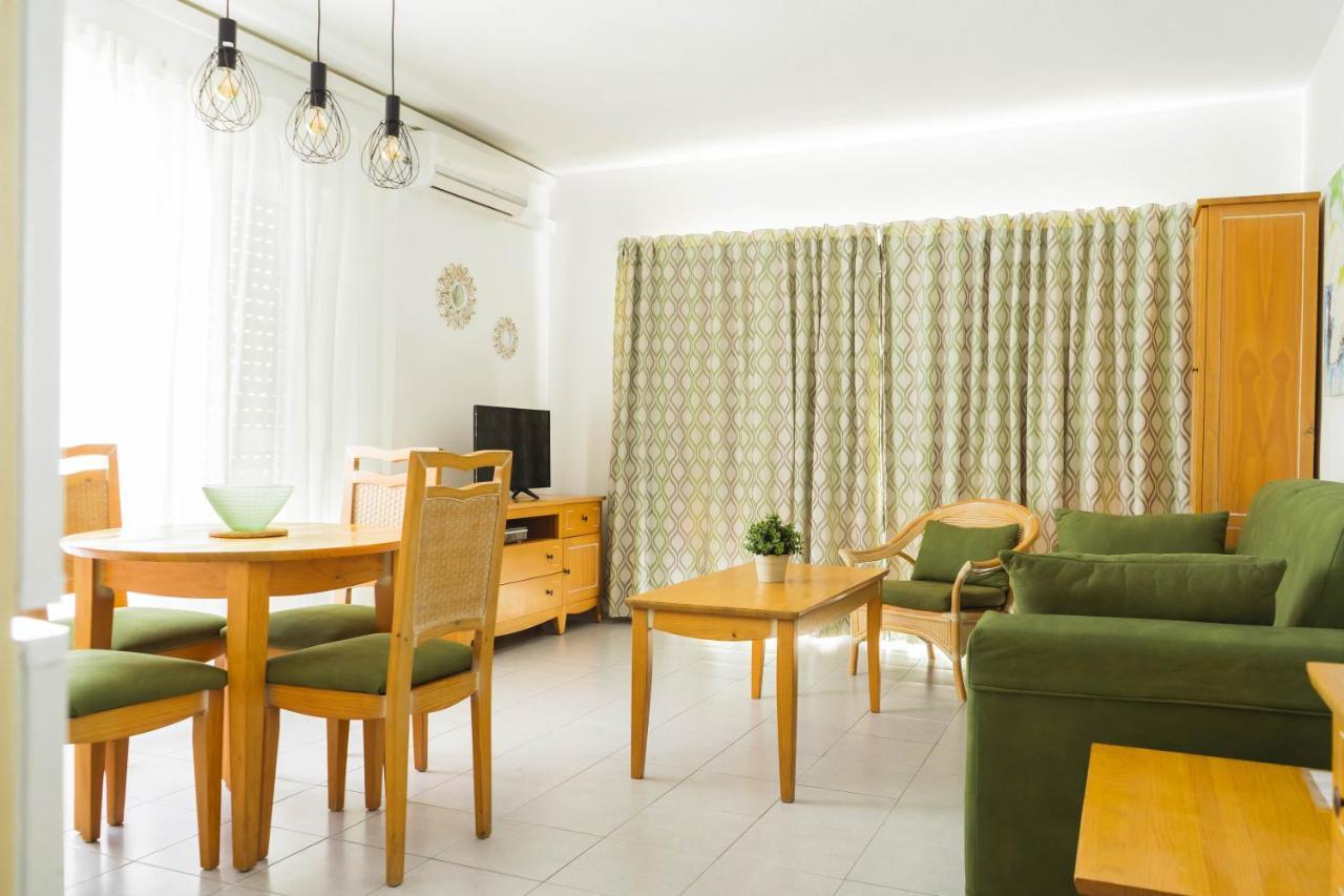 Benalbeach Sea Front Benalmadena Luaran gambar