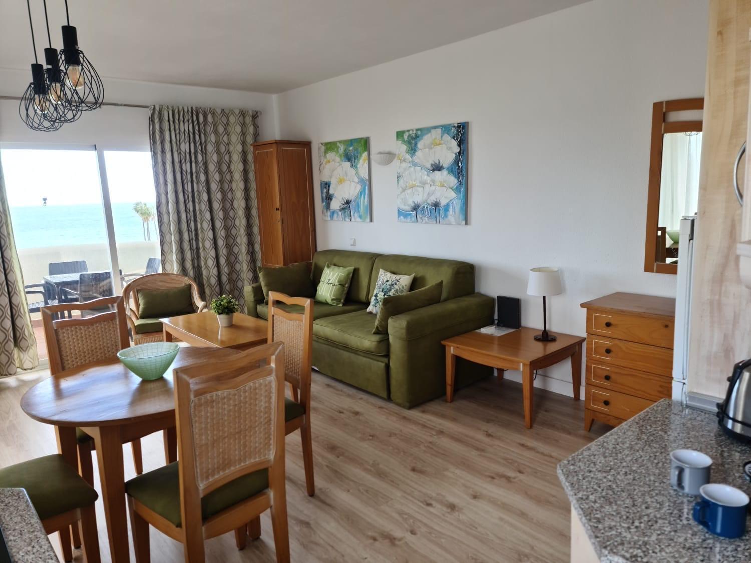Benalbeach Sea Front Benalmadena Luaran gambar