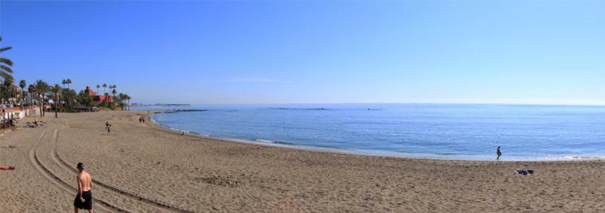 Benalbeach Sea Front Benalmadena Luaran gambar